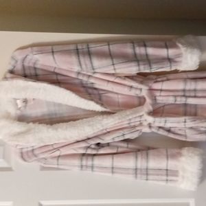 Sweet treasures ladies XL robe (16-18)
